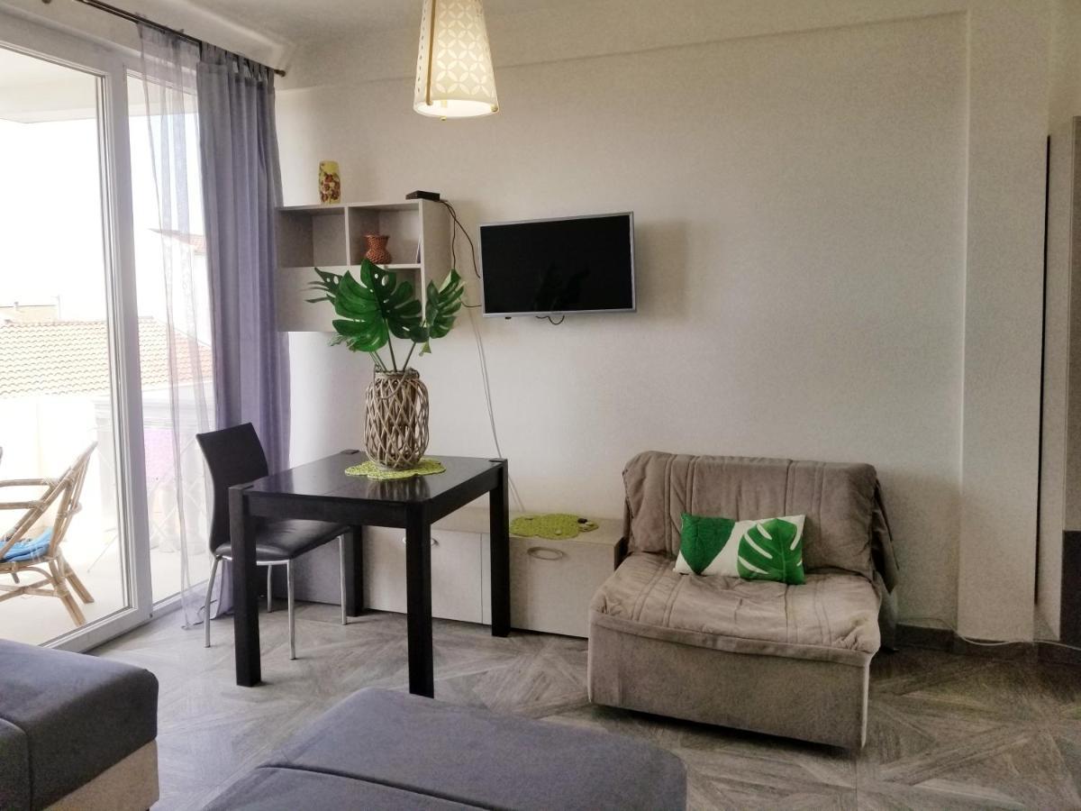 Aparthotel Monterria Bar Kültér fotó