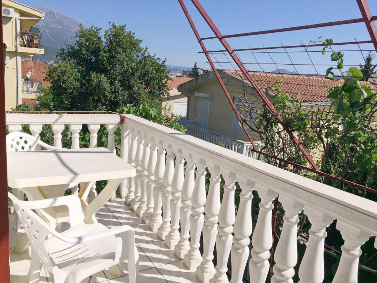 Aparthotel Monterria Bar Kültér fotó